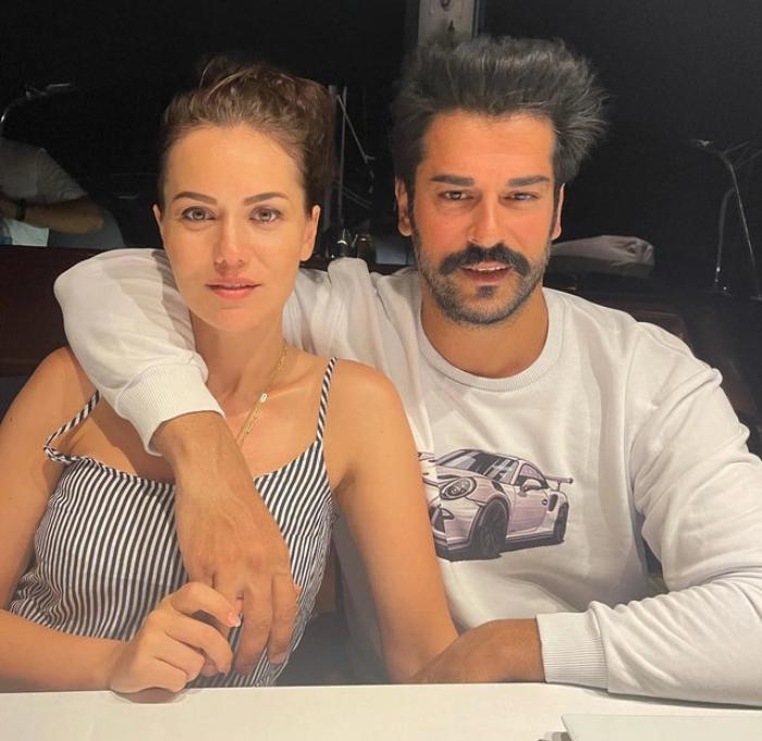 Annesinin Gen Lik Foto Raf Ortaya Kt Fahriye Evcen G Zelli Ini