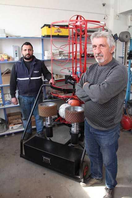 Eski+futbolcudan+muhte%C5%9Fem+icat+