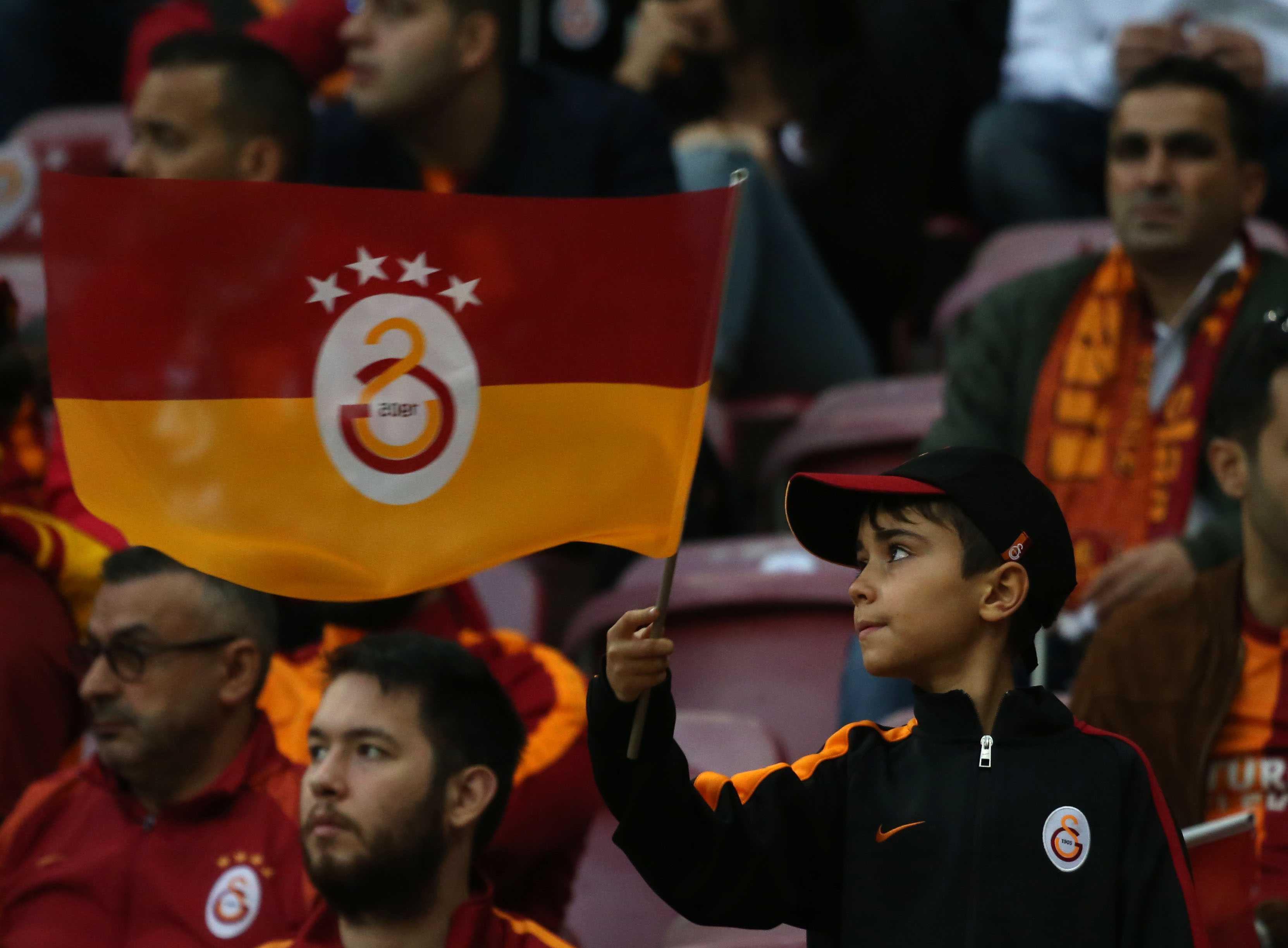 Galatasaray+-+Fenerbah%C3%A7e+derbisinden+g%C3%B6r%C3%BCnt%C3%BCler