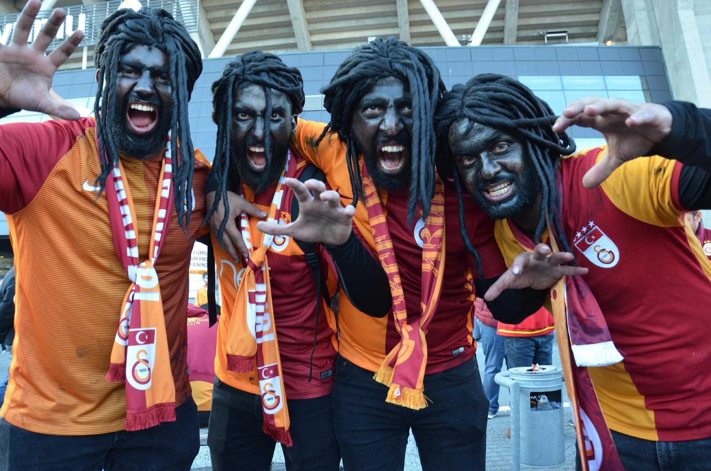 Galatasaray+-+Fenerbah%C3%A7e+derbisinden+g%C3%B6r%C3%BCnt%C3%BCler