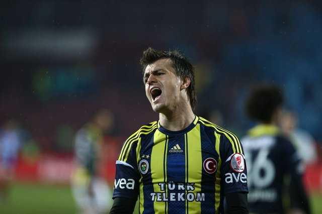 +Fenerbah%C3%A7e%E2%80%99de+ba%C5%9Far%C4%B1s%C4%B1z+olan+T%C3%BCrk+futbolcular+