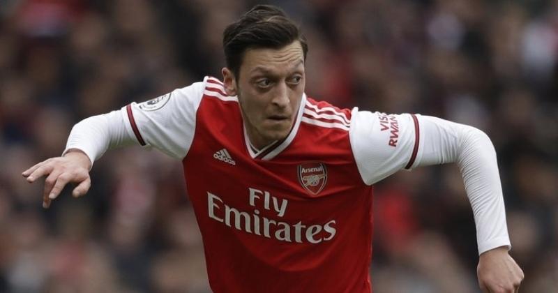 Mesut+%C3%96zil%E2%80%99in+menajerinden+Fenerbah%C3%A7e+a%C3%A7%C4%B1klamas%C4%B1