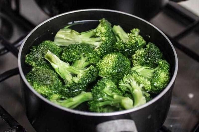 kalp sağlığı için brokoli filizi