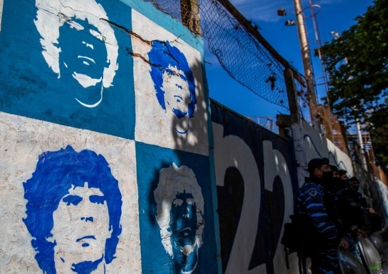 Maradona+sevgisi+duvarlara+b%C3%B6yle+yans%C4%B1m%C4%B1%C5%9Ft%C4%B1