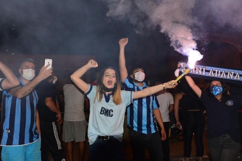 Demirspor,+S%C3%BCper+Lig%E2%80%99e+%C3%A7%C4%B1kt%C4%B1;+Adanal%C4%B1lar+%C3%A7%C4%B1ld%C4%B1rd%C4%B1%21;