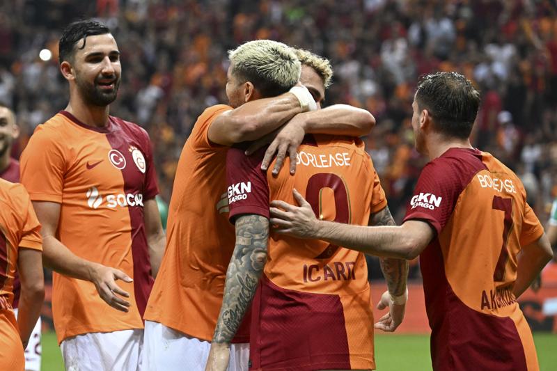 Galatasaray+gruplarda+perdeyi+a%C3%A7%C4%B1yor%21;+%C5%9Eampiyonlar+Ligi+s%C4%B1nav%C4%B1+ba%C5%9Fl%C4%B1yor