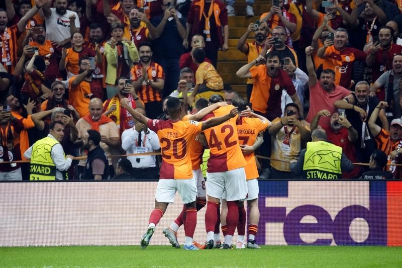 Almanya%E2%80%99da+g%C3%BCndem+Galatasaray%21;+%E2%80%99%E2%80%99T%C3%BCrkler+%C3%A7%C4%B1lg%C4%B1n+bir+oyun+sergiledi%E2%80%99%E2%80%99