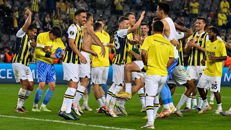 Fenerbah%C3%A7e%E2%80%99nin+y%C4%B1ld%C4%B1z%C4%B1+Dusan+Tadic%E2%80%99ten+iddial%C4%B1+s%C3%B6zler:+%E2%80%99%E2%80%99Rakip+bizden+korkmal%C4%B1,+sinmeli...%E2%80%99%E2%80%99