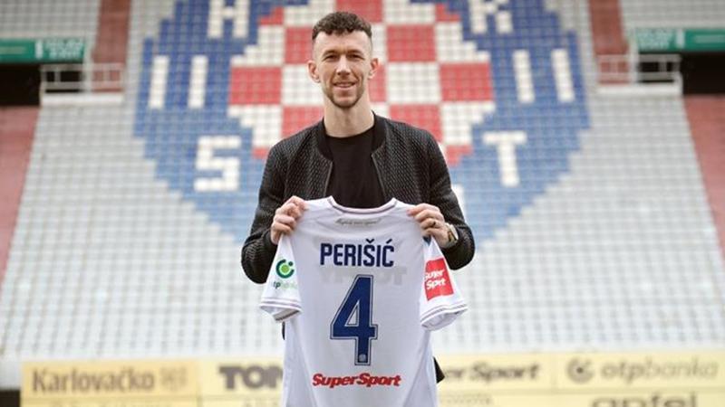 Ve+beklenen+transfer+ger%C3%A7ekle%C5%9Fti%21;+Resmen+imzay%C4%B1+att%C4%B1...