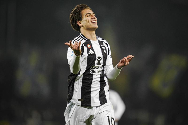 En+pahal%C4%B1+T%C3%BCrk+futbolcular+belli+oldu%21;+%C4%B0%C5%9Fte+a%C3%A7%C4%B1klanan+liste...