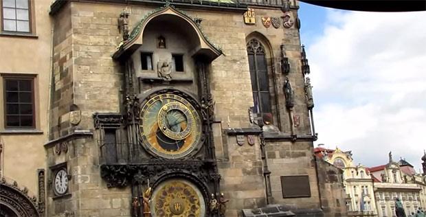 Prag Astronomik Saat kulesi google'da doodle oldu