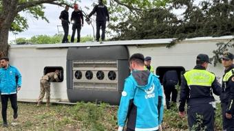 Krklareli'nde yolcu otobs devrildi! ok sayda ambulans ve itfaiye ekibi sevk edildi