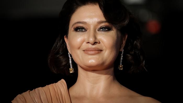 Nurgül Yeşilçay 20'li yaşlarını paylaştı! Her gören aynı isme benzetti