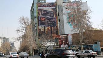 Tahran sokaklar�na as�ld�! �ran'dan ABD ve �srail'e g�zda��