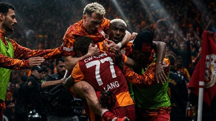 Zaferin mimarı onlar! İşte Galatasaray'a şampiyonluğu getiren 10 kahraman...