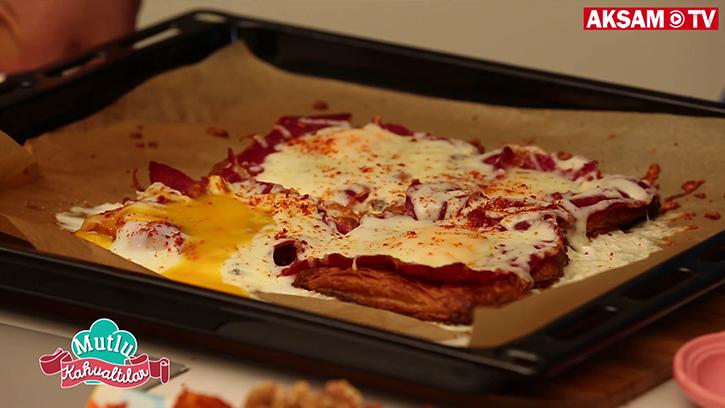 Pastırmalı Yumurtalı Milföy Nasıl Yapılır?