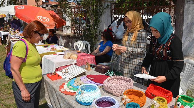 Evde yaptıkları geçim kaynağı oldu