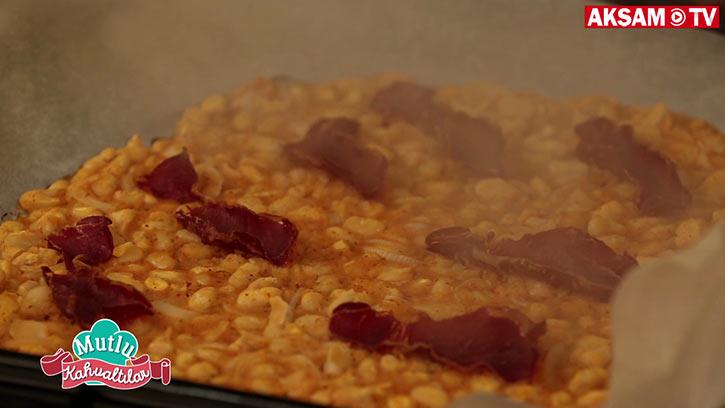 İngiliz Usulü Fırında Fasulye Tarifi | #MutluKahvaltılar