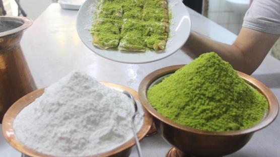 Kilis katmeri 150 yıllık tarifle yapılıyor