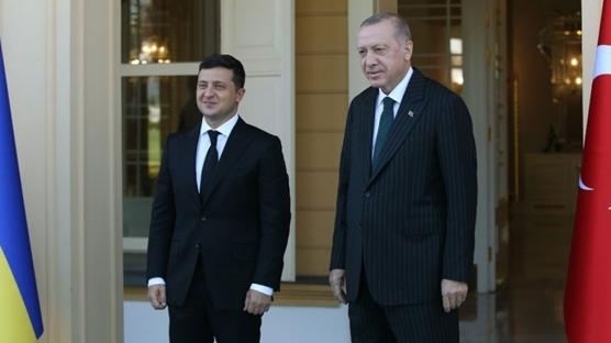 Başkan Erdoğan, Zelenski ile görüştü