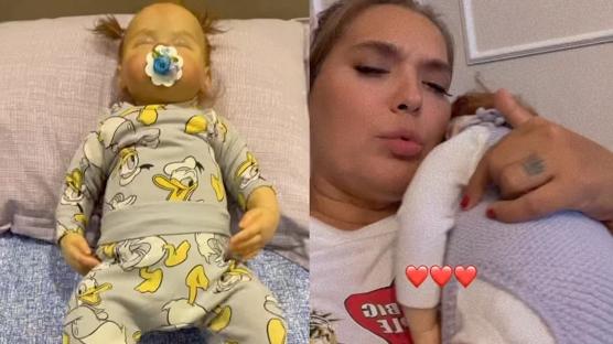 Demet Akalın 10 bin liralık oyuncak bebeğiyle şoke etti