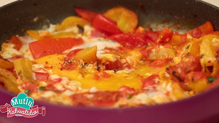 Piperade Nasıl Yapılır?