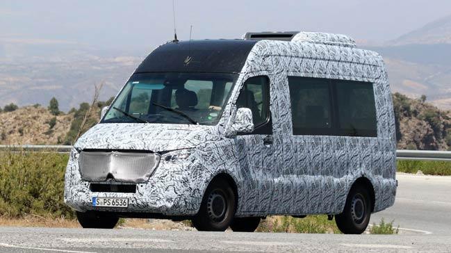 Mercedes Benz Sprinter ortaya çıkıyor