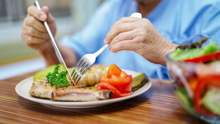 Yaşlılıkta Beslenme Nasıl Olmalı? #DiyetGünlüğü