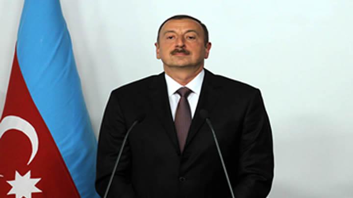 Aliyev, 90 mahkumu affetti