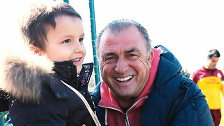 Terim, sadece tatile gider