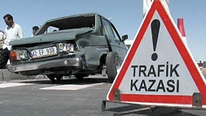 Hatay'da trafik kazas:1 l, 2 yaral