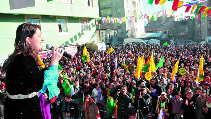 BDP'li Buldan: zm srecinde AKP'ye deil, calan'a gveniyoruz