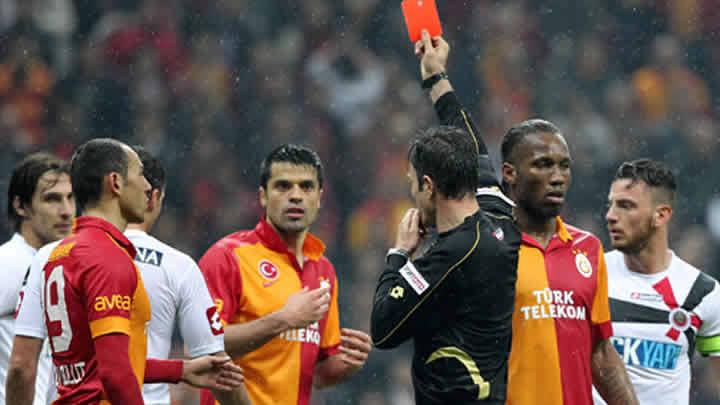 Galatasaray'n imdadna Tahkim Kurulu yetiti