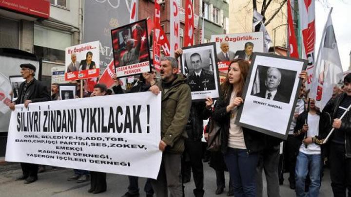 Zonguldak'ta mebbetlere tepki yry