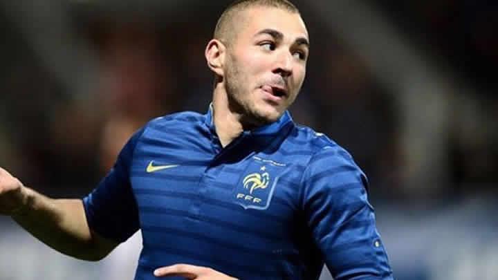 Benzema'y yerden yere vurdular