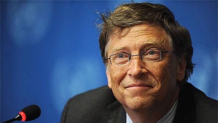 Bill Gates sessizliini bozdu