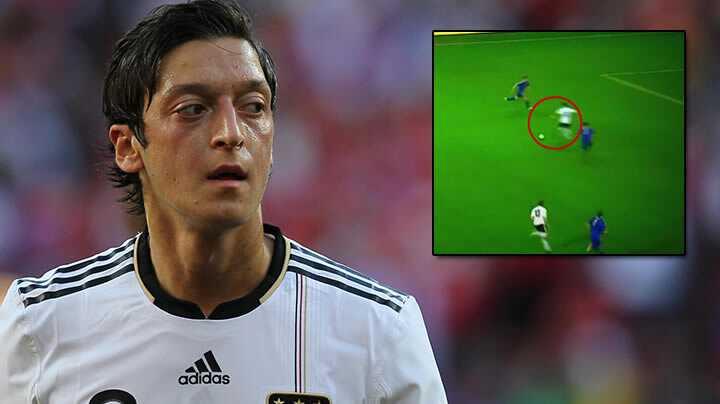 Mesut bunu hep yapyor