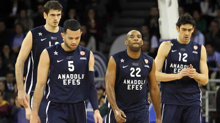 Efes'e evinde byk darbe