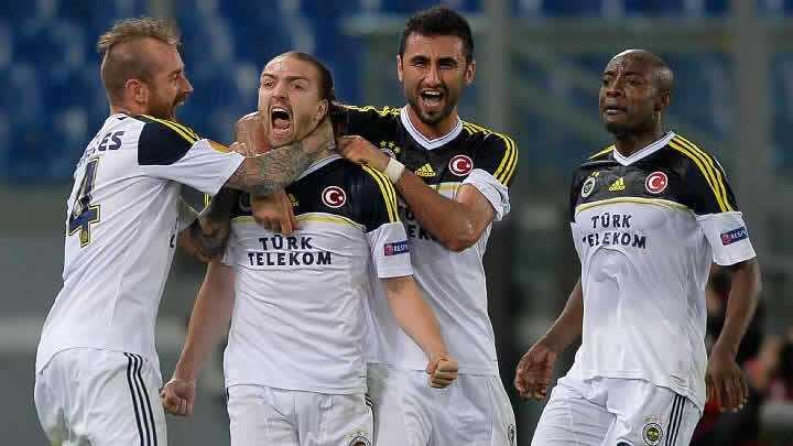 fenerbahce-lazio  fenerbahce  lazio  uefa  uefa avrupa ligi  canli anlatim  canli  lazio fenerbahce canli anlatim  lazio fenerbahce maci hangi kanalda  spor haberleri fotoraflar resimleri