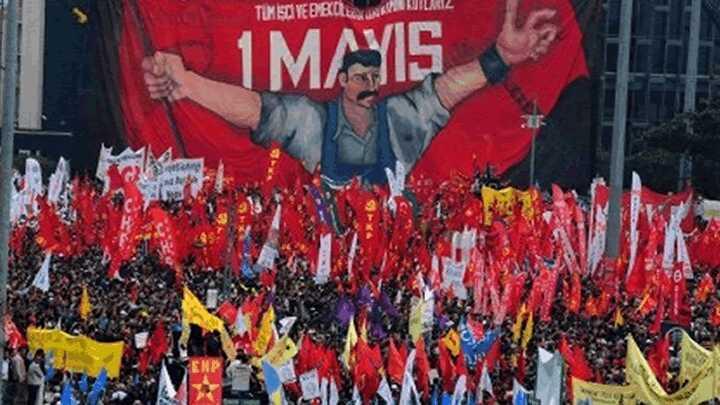 Taksim  1 Mays  DISK  Turk-Is fotoraflar resimleri
