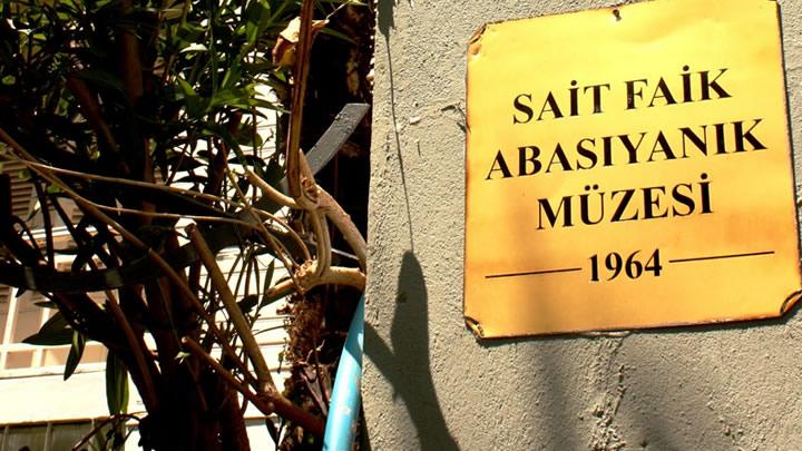  Sait Faik'in Burgazada'daki 'mze evi' yeniden alyor