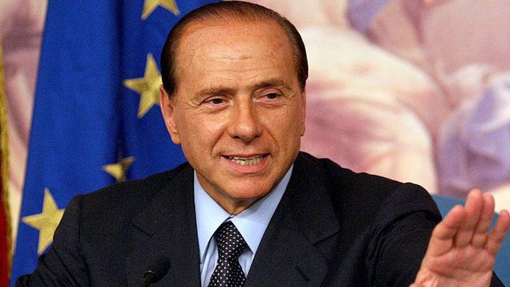 Silvio Berlusconi'ye 4 yl hapis cezas