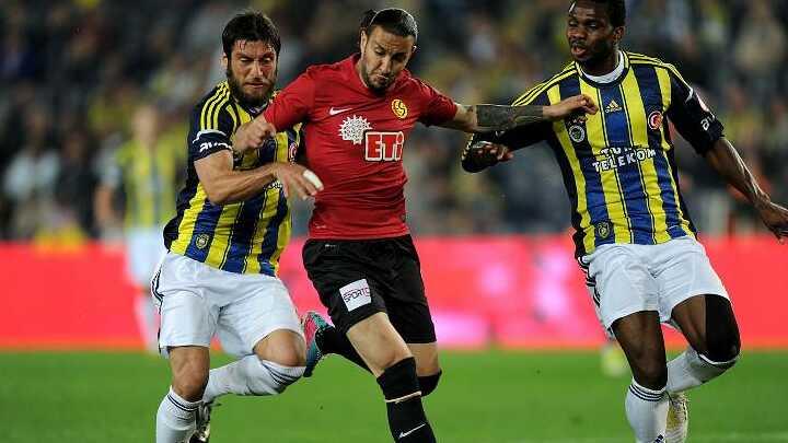 Fenerbahe, Eskiehirspor'u devirdi. Fenerbahe finalde