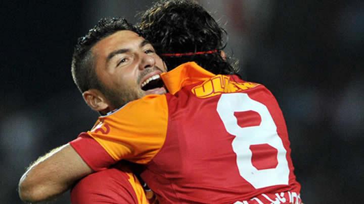 Burak Ylmaz ve Seluk nan'dan anlaml ziyaret