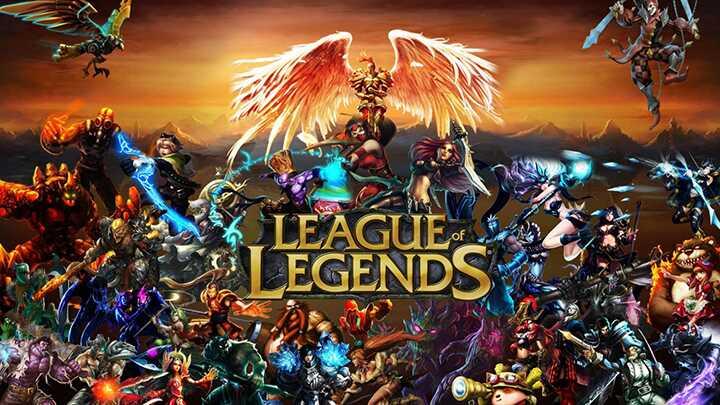 League of Legends kutulu olarak sata kyor