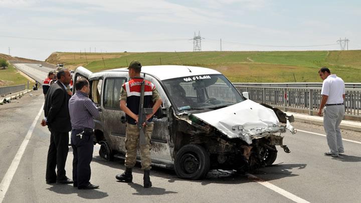 Adyaman'da feci kaza: 3 ocuk ld, ar yarallar var