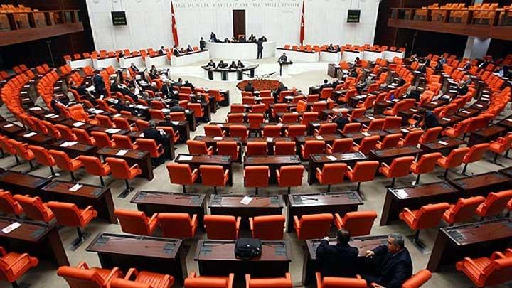 CHP'den alkol dzenlemesine sert tepki