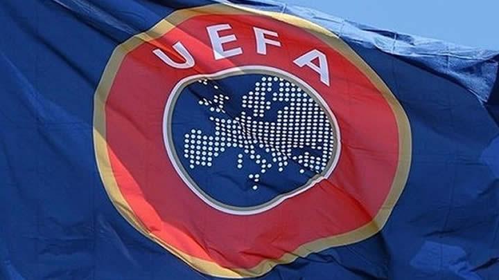 UEFA'dan Bkre'e men cezas