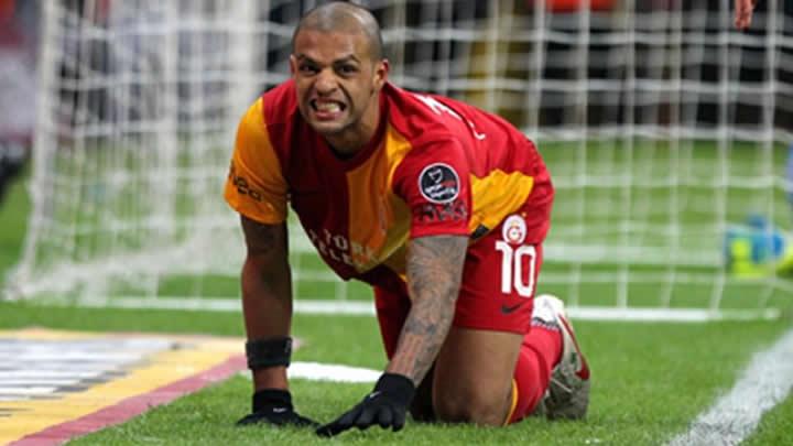 Melo'dan Galatasarayllar zecek aklama