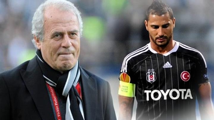 Beikta'ta Mustafa Denizli ve Quaresma bombas